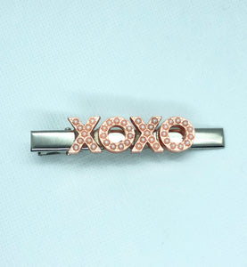 *Customize any 1-7 letters (rose gold pearl letters) choose clip color