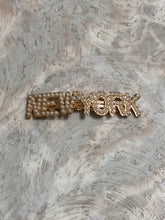 Load image into Gallery viewer, 3” New York pearl barrette
